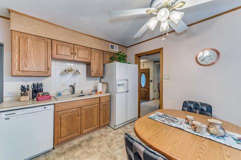 4532 Wisconsin Ave, Forest View, IL 60402 photo 7
