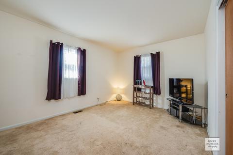 719 Cypress Dr, Aurora, IL 60506 photo 9