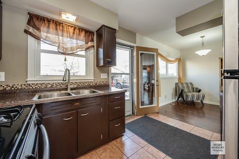 719 Cypress Dr, Aurora, IL 60506 photo 7
