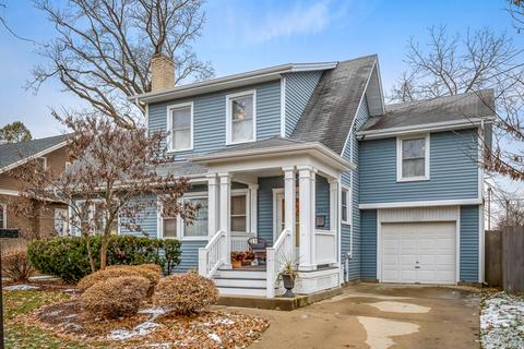 840 Prospect St, Elgin, IL 60120 photo 1