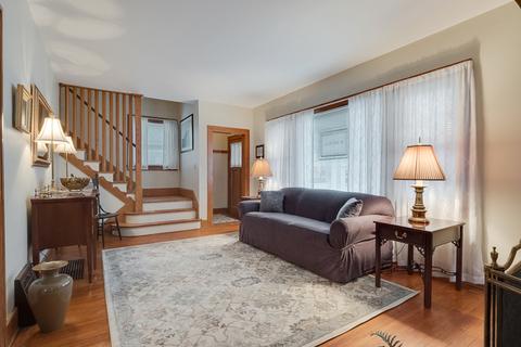 840 Prospect St, Elgin, IL 60120 photo 7