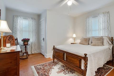 840 Prospect St, Elgin, IL 60120 photo 25