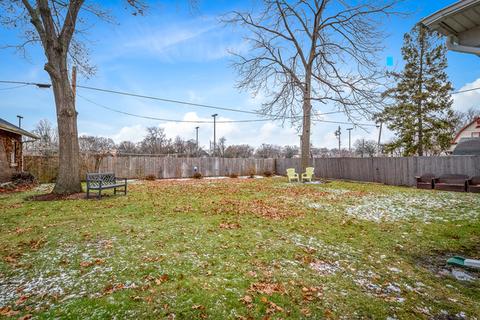 840 Prospect St, Elgin, IL 60120 photo 30