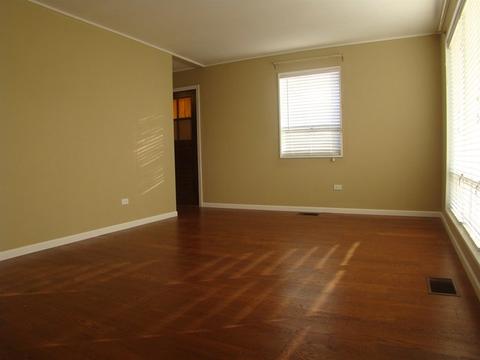 2506 Dove St, Rolling Meadows, IL 60008 photo 3