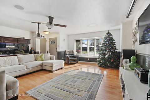 1099 W Vanmeter St, Kankakee, IL 60901 photo 2