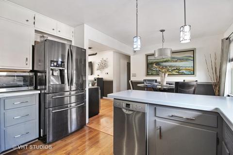 1099 W Vanmeter St, Kankakee, IL 60901 photo 6