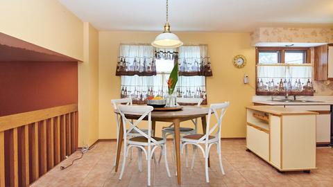 9752 S Beverly Ave, Chicago, IL 60643 photo 8