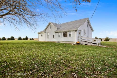 6477 W 5000s Rd, Kankakee, IL 60901 photo 1