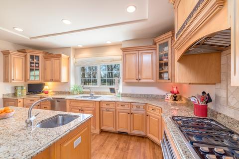 1112 Golf Ln, Wheaton, IL 60189 photo 6