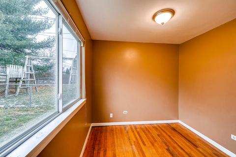 1150 Shuler St, Elgin, IL 60123 photo 12