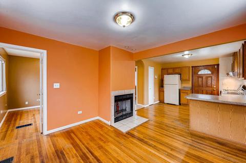 1150 Shuler St, Elgin, IL 60123 photo 5