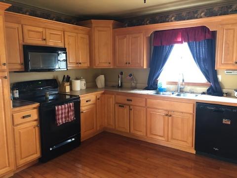 411 Maple Dr, Morris, IL 60450 photo 11