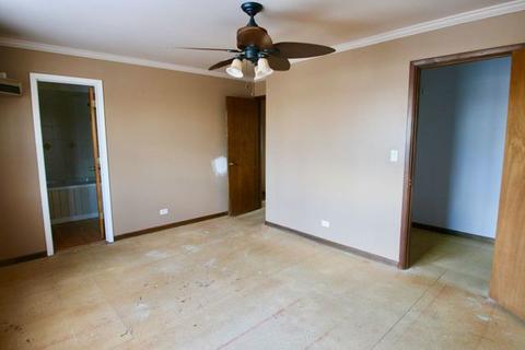 218 Baron Dr, Spring Grove, IL 60081 photo 8