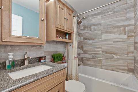 1907 Highview Ave, Mchenry, IL 60050 photo 10