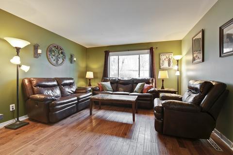 1907 Highview Ave, Mchenry, IL 60050 photo 3