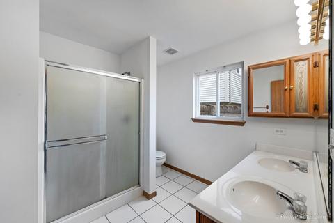712 Casey Ln, Harvard, IL 60033 photo 19