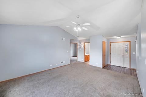 712 Casey Ln, Harvard, IL 60033 photo 5
