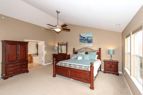 5901 Chatham Dr, Hoffman Estates, IL 60192 photo 19