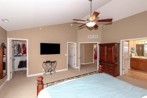 5901 Chatham Dr, Hoffman Estates, IL 60192 photo 20