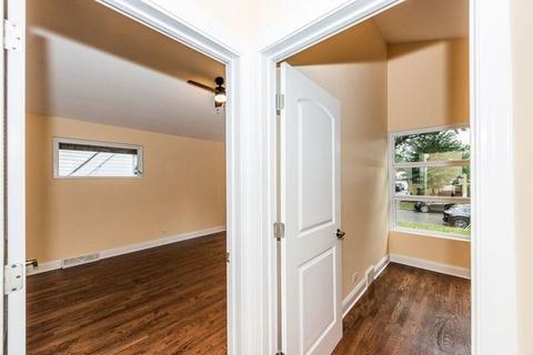 3715 Forest Ave, Brookfield, IL 60513 photo 18