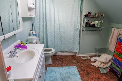227 Standish St, Elgin, IL 60123 photo 5