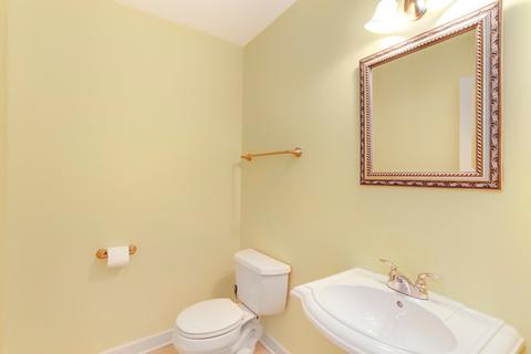 370 Broadmoor Ln, Bartlett, IL 60103 photo 19