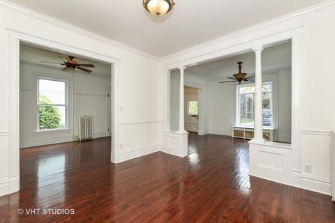 322 Perry St, Elgin, IL 60123 photo 4