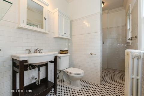 322 Perry St, Elgin, IL 60123 photo 6