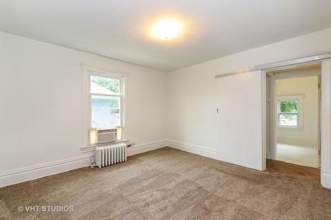 322 Perry St, Elgin, IL 60123 photo 9