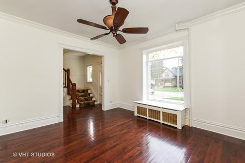 322 Perry St, Elgin, IL 60123 photo 3