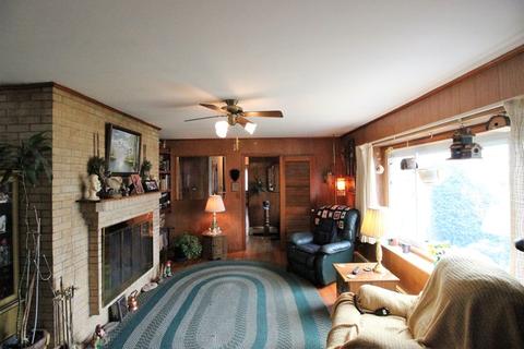 507 E Main St, Ashkum, IL 60911 photo 7