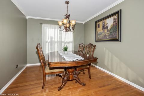 1913 Chestnut Grove Dr, Plainfield, IL 60586 photo 4
