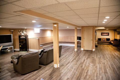 2541 Greenview Rd, Northbrook, IL 60062 photo 25