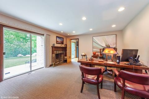 2541 Greenview Rd, Northbrook, IL 60062 photo 22