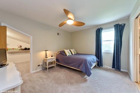 2541 Greenview Rd, Northbrook, IL 60062 photo 17