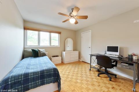 2541 Greenview Rd, Northbrook, IL 60062 photo 18