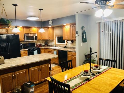104 E Sunset Pl, Dekalb, IL 60115 photo 8
