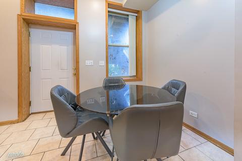 746 E 43rd St #2W, Chicago, IL 60653 photo 15