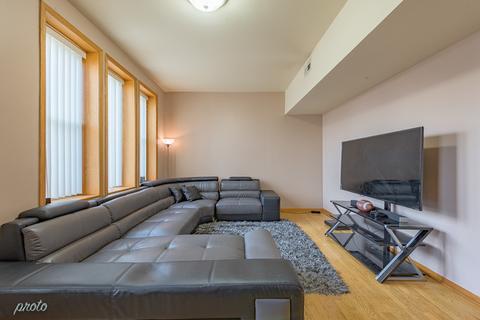 746 E 43rd St #2W, Chicago, IL 60653 photo 7
