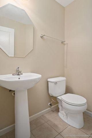 651 Conservatory Ln, Aurora, IL 60502 photo 12