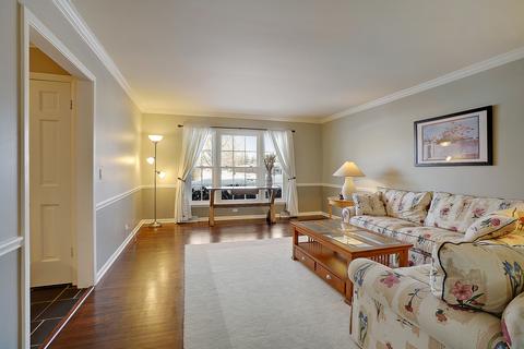 2525 Cherry Ln, Northbrook, IL 60062 photo 3