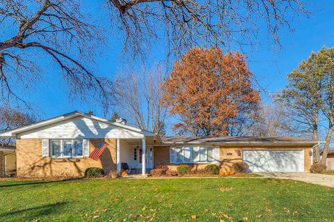 212 E Lilac St, Elburn, IL 60119 photo 1
