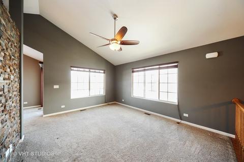 3368 Cameron Dr, Elgin, IL 60124 photo 4