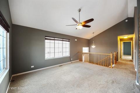 3368 Cameron Dr, Elgin, IL 60124 photo 3