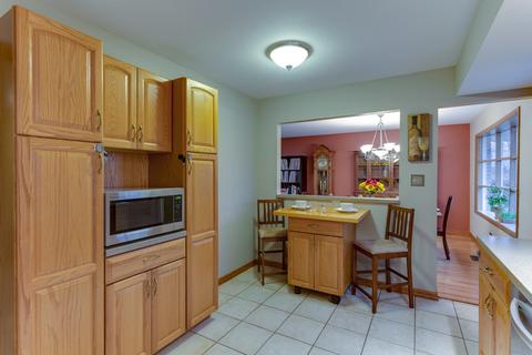 553 Birch St, Itasca, IL 60143 photo 8
