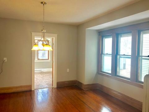804 S 4th St, Aurora, IL 60505 photo 6