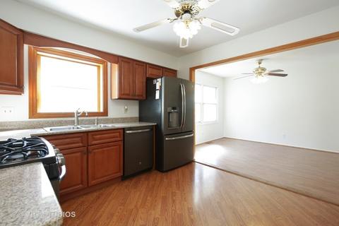 675 Concord Ct, Algonquin, IL 60102 photo 6