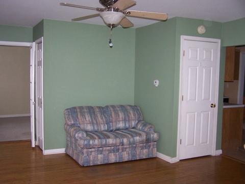 2616 W Emerald Ct, Mchenry, IL 60051 photo 3