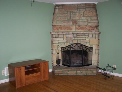 2616 W Emerald Ct, Mchenry, IL 60051 photo 2