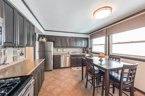 1465 Dennison Rd, Hoffman Estates, IL 60169 photo 5